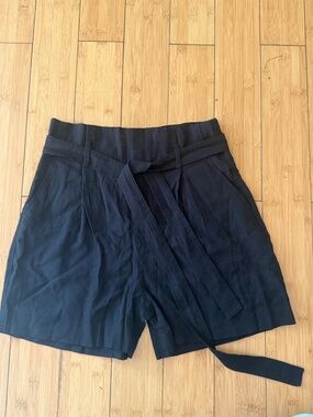 Pleated Black Dress Shorts sz. 2